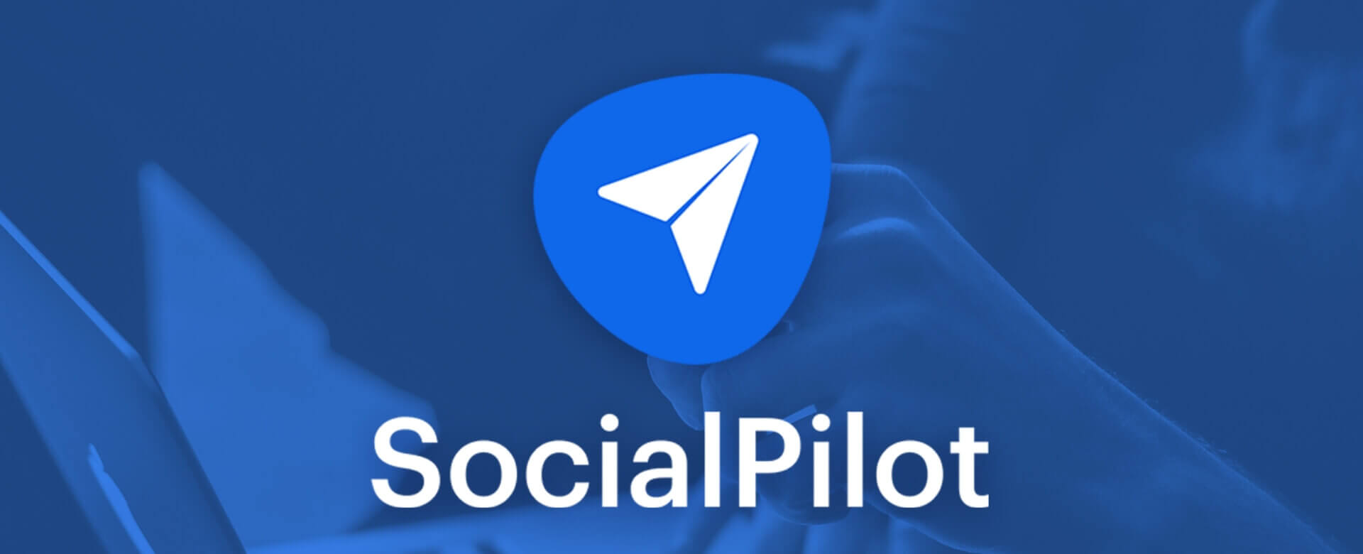 SocialPilot logo