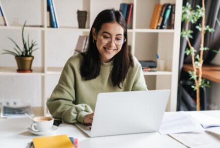 Women using laptop