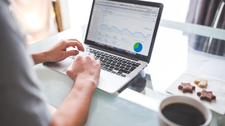 advertiser reviewing google ad campaign