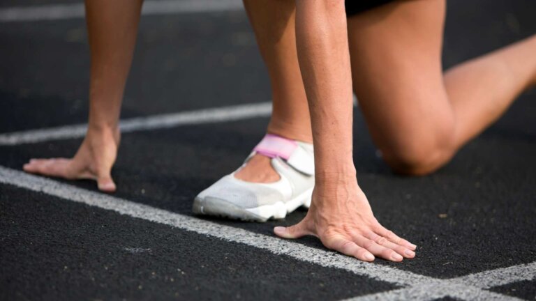 athlete ready to run on the starting line