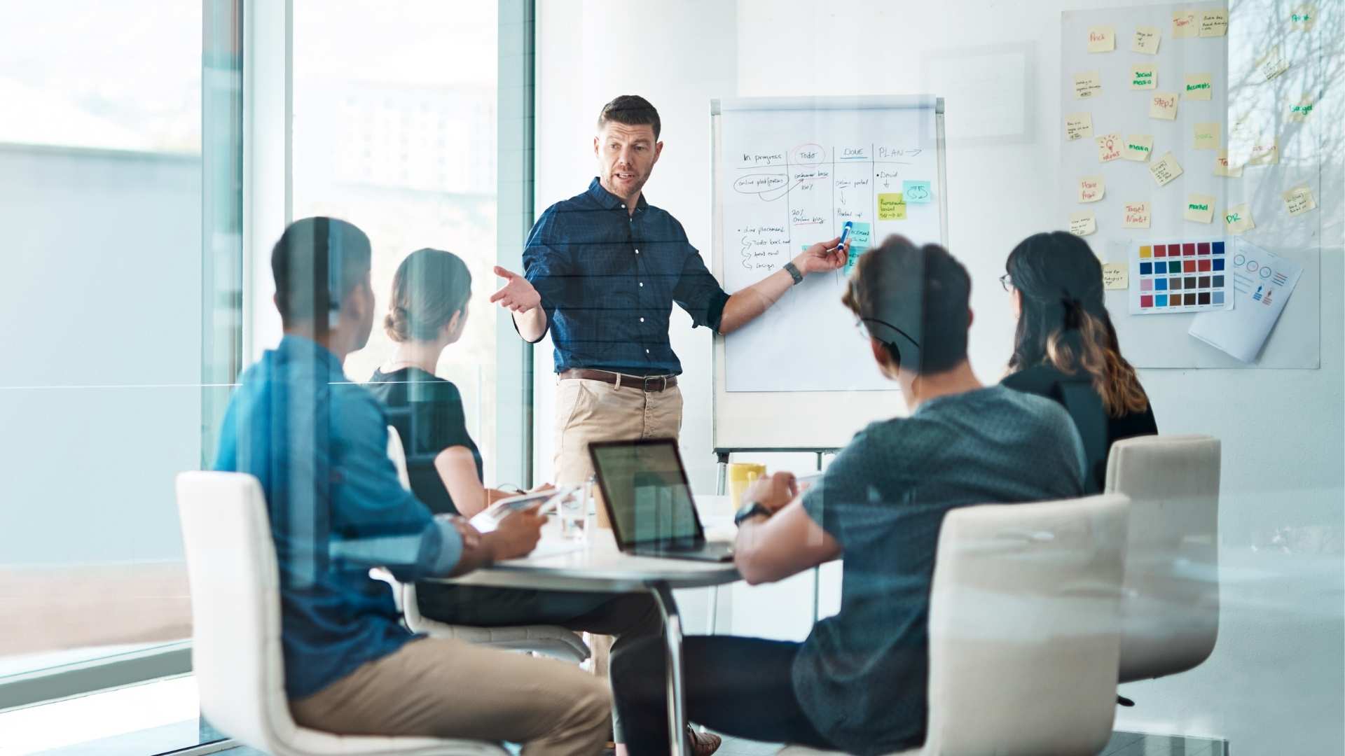 team leader explaining their plan