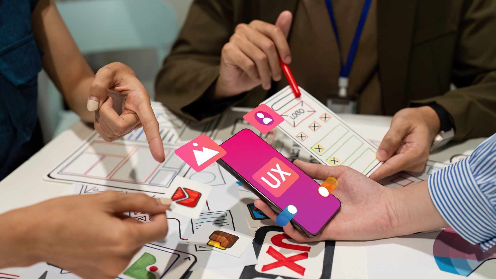 ux developer and ui designer team brainstorming