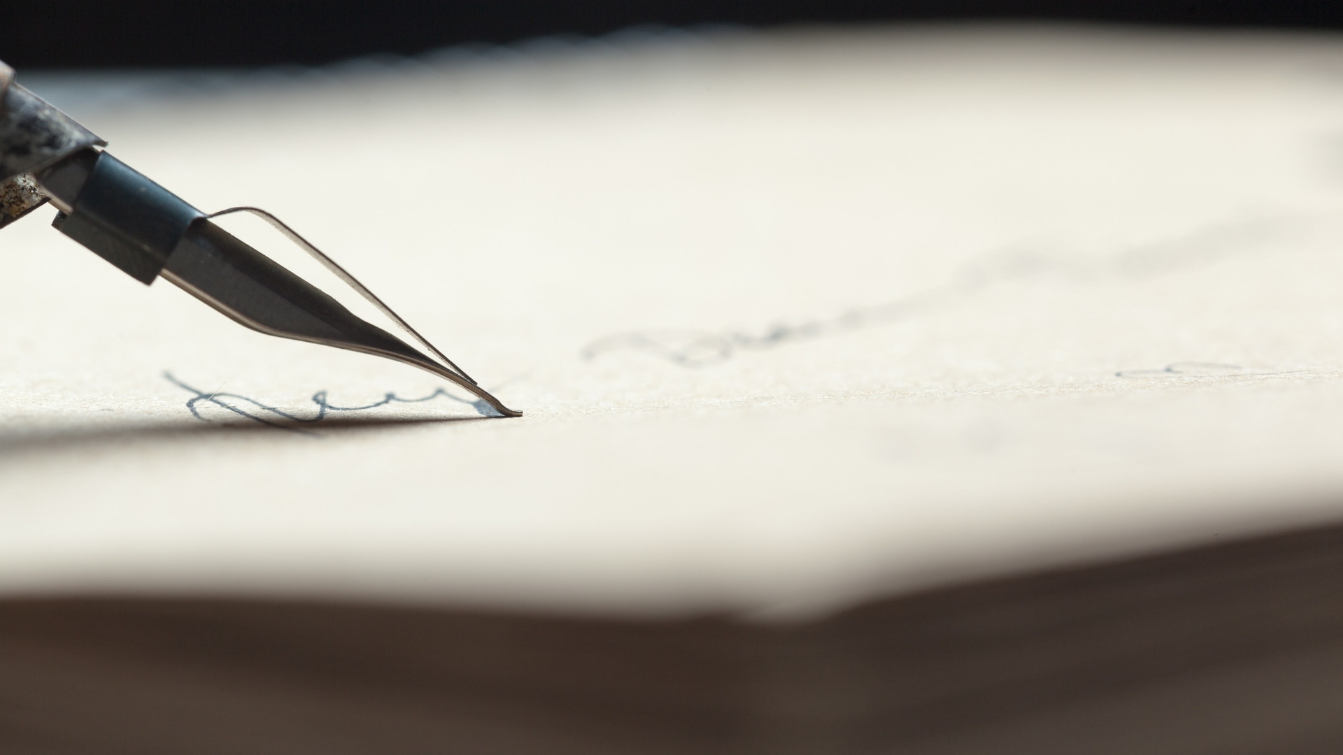 writing notes with a fountain pen